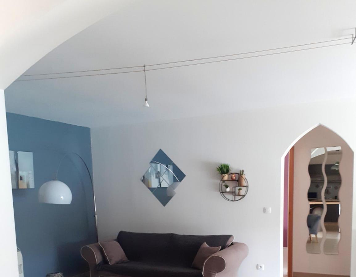 Villa Accueillante A Colonzelle Avec Piscine Privee 外观 照片